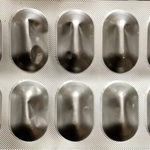 Esomac L 40mg Capsules